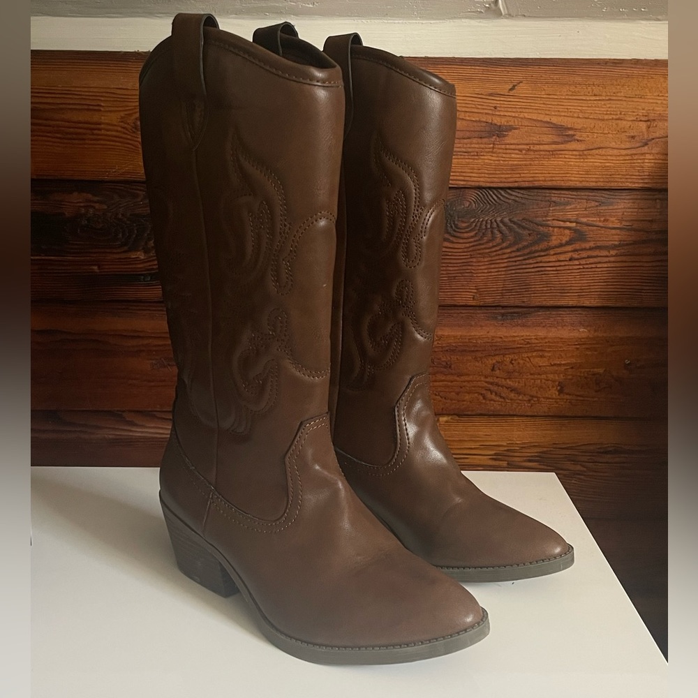 Madden NYC Women’s Western Boots